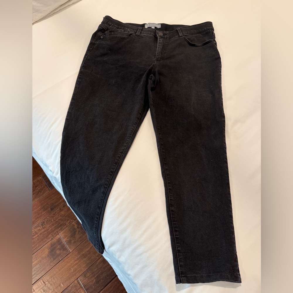 Black Women's Jeans by Wit & Wisdom size 16